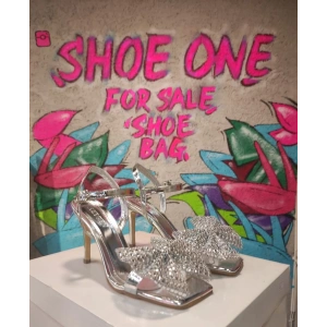 Gümüş Fiyonk Taşlı