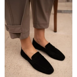 Siyah Hakiki Süet Deri Babet