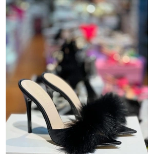 Siyah Saten Kürklü Terlik