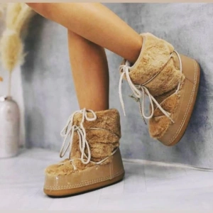 Taba Kürklü Kısa Moon