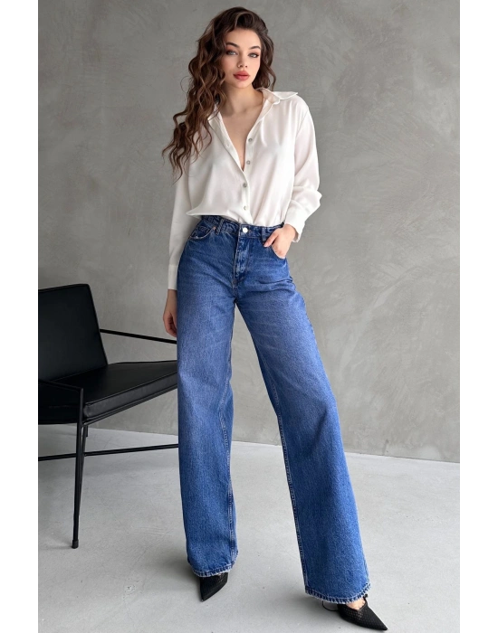 Kadın Beyaz Dökümlü Saten Gömlek