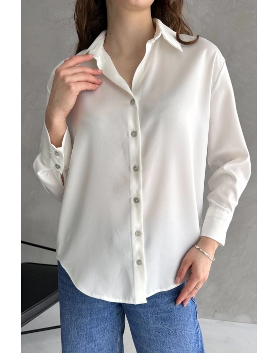 Kadın Beyaz Dökümlü Saten Gömlek