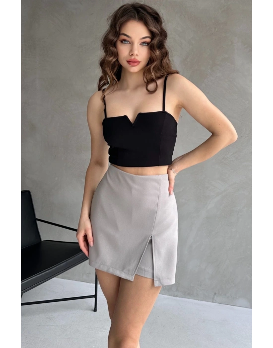 Kadın Gri Piliseli Mini Şortlu Etek