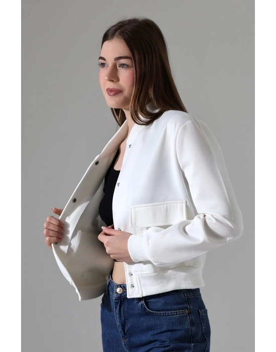Kadın Beyaz Butik Mevsimlik Bomber Ceket