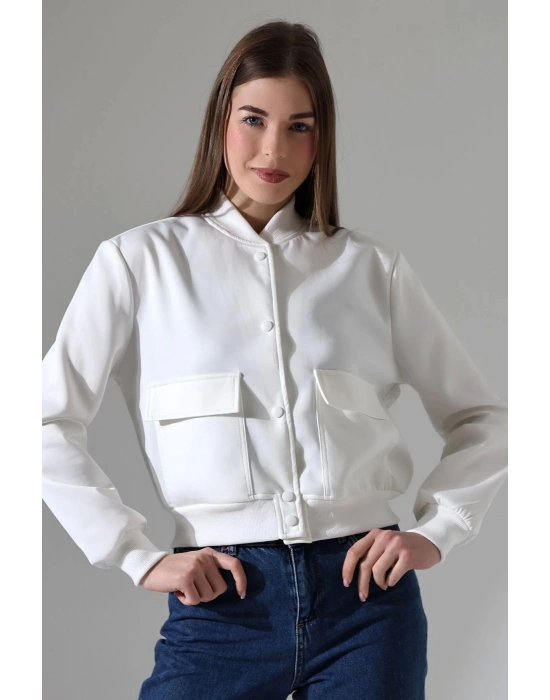 Kadın Beyaz Butik Mevsimlik Bomber Ceket