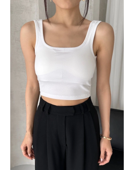Kadın Beyaz Askılı Gloplu Südyenli Crop Atlet