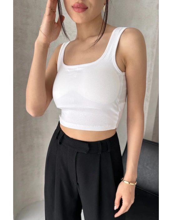 Kadın Beyaz Askılı Gloplu Südyenli Crop Atlet