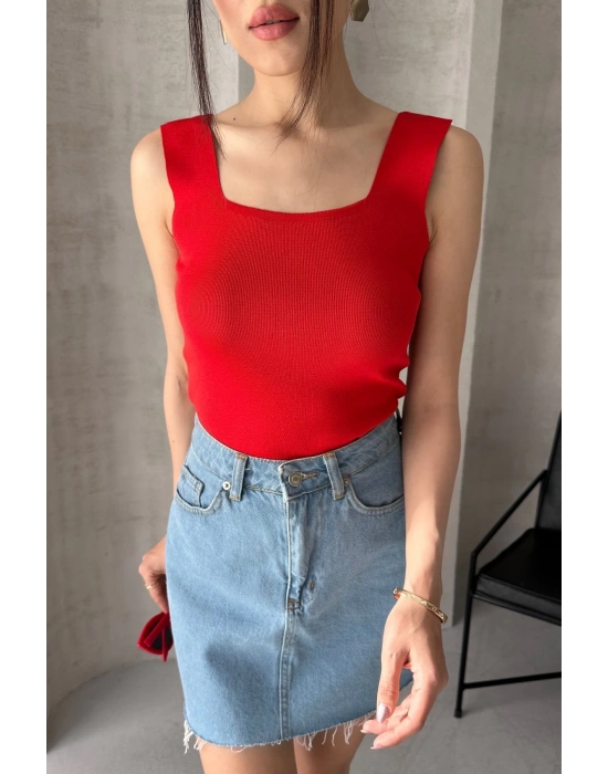 Kadın Kırmızı Kare Yaka Kalın Askılı Triko Bluz