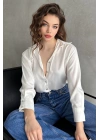 Kadın Beyaz Dökümlü Saten Gömlek
