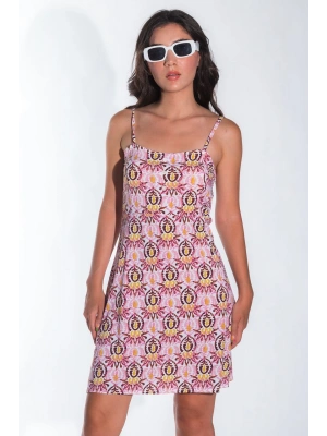 Yazlık Ayarlanabilir İp Askılı Yumuşak Örme Kumaş Pembe Mini Elbise