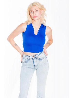 Kadın Yakası Zincir Detay Triko Mavi Crop Kadın V Yaka Bluz