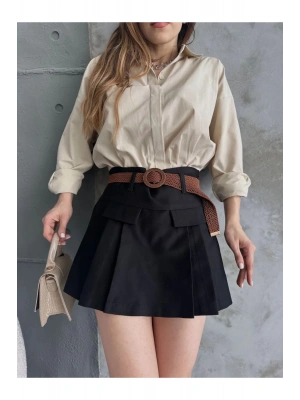 Kadın Siyah Piliseli Kemerli Mini Şortlu Etek