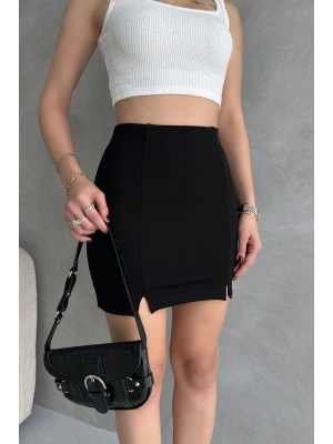 Siyah Beli Lastikli Yırtmaçlı İnterlok Mini Etek