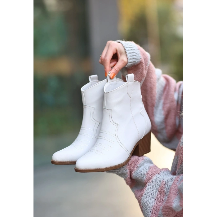 Akver Bej Cilt Topuklu Bot