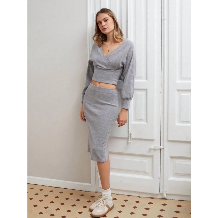 Kruvaze şardonlu etekli takım gri