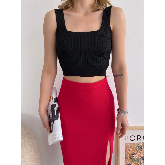 Yırtmaçlı esnek kumaş midi boy etek koyu kırmızı