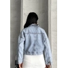 Çift cepli kol katlamalı kar yıkama crop kot ceket buz mavi d2000