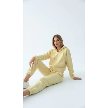 3 iplik şardonlu Kapşonlu fermuarlı kısa üst sarı pat8590