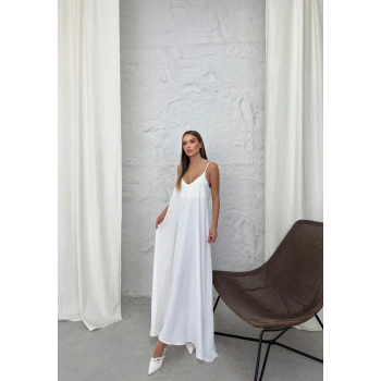 Aerobin uzun elbise beyaz pt