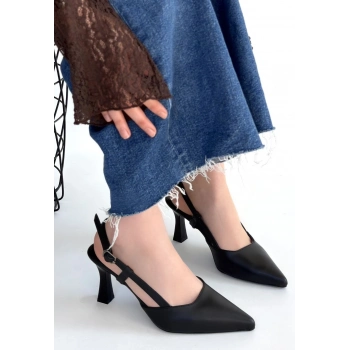 Hoost Siyah Cilt Topuklu Ayakkabı