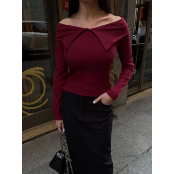 Kelebek yaka uzun kol bluz bordo