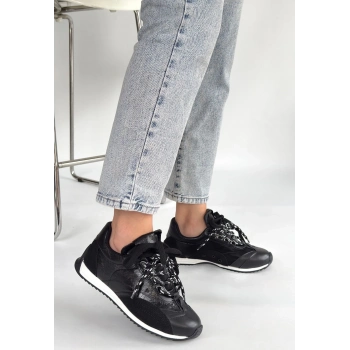 Ranu Siyah Cilt Paraşüt Detaylı Bağcıklı Spor Ayakkabı