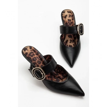 Yote Siyah Cilt Topuklu Terlik