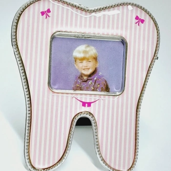 Pembe İlk Dişim Çerçeve Ayaklı Mıknatıs 12 Adet