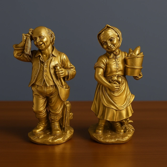 KÖYLÜ AMCA VE TEYZE GÜMÜŞ VE GOLD DEKORATİF BİBLOLAR 20X10