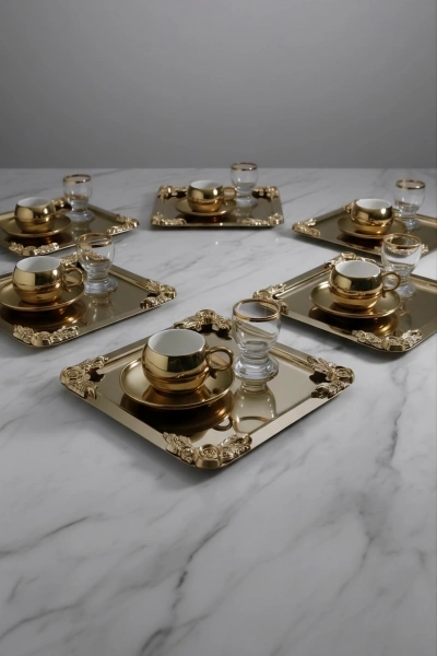 Köşe Tekli Gül Aksesuarlı Paslanmaz Çelik 6 Adet Kare Gold Sunum Servis Tepsisi