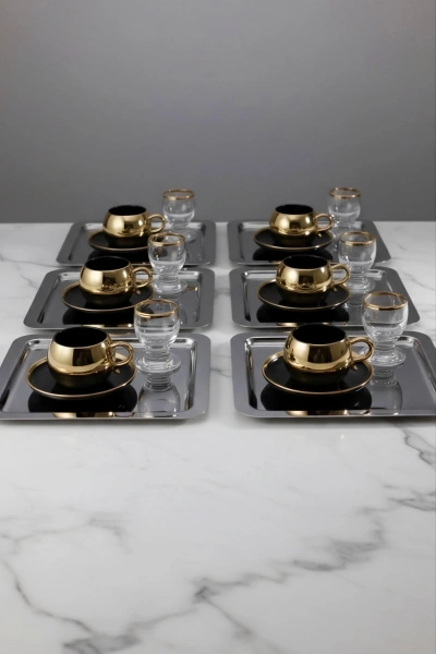 Paslanmaz Çelik 6 Adet Kare Siyah Sunum Servis Tepsisi