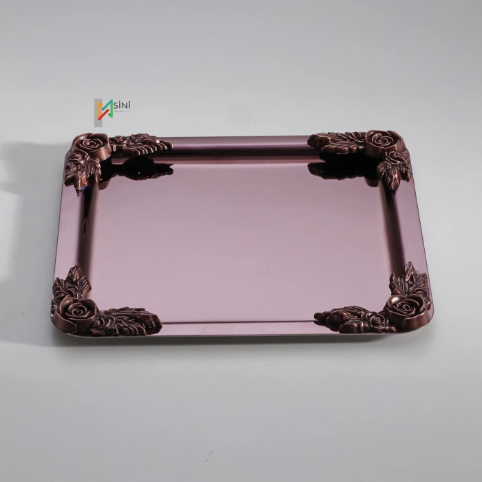 Köşe Tekli Gül Aksesuarlı Paslanmaz Çelik 6 Adet Kare Bakır Sunum Servis Tepsisi