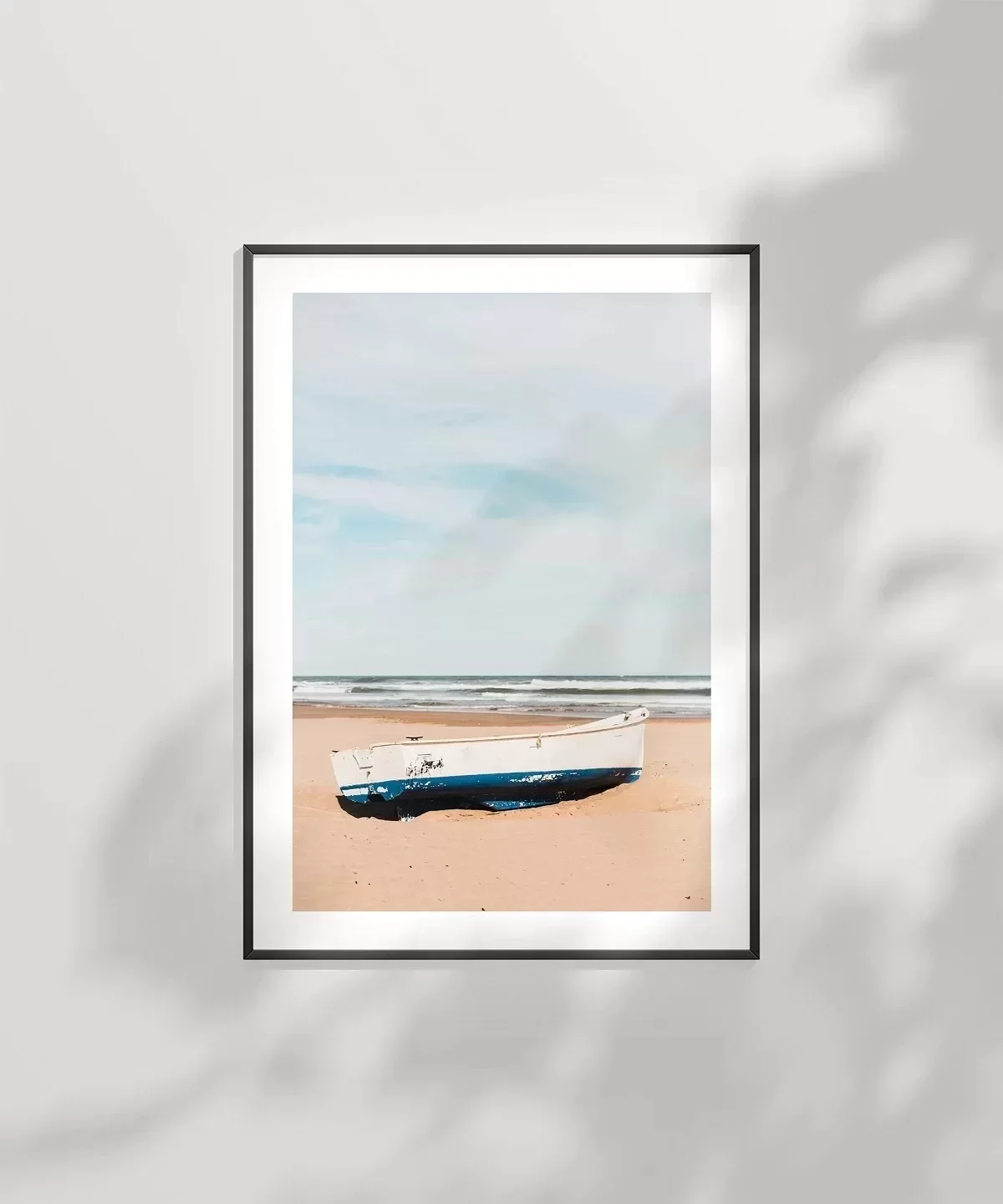 Kumsaldaki Kayık Poster