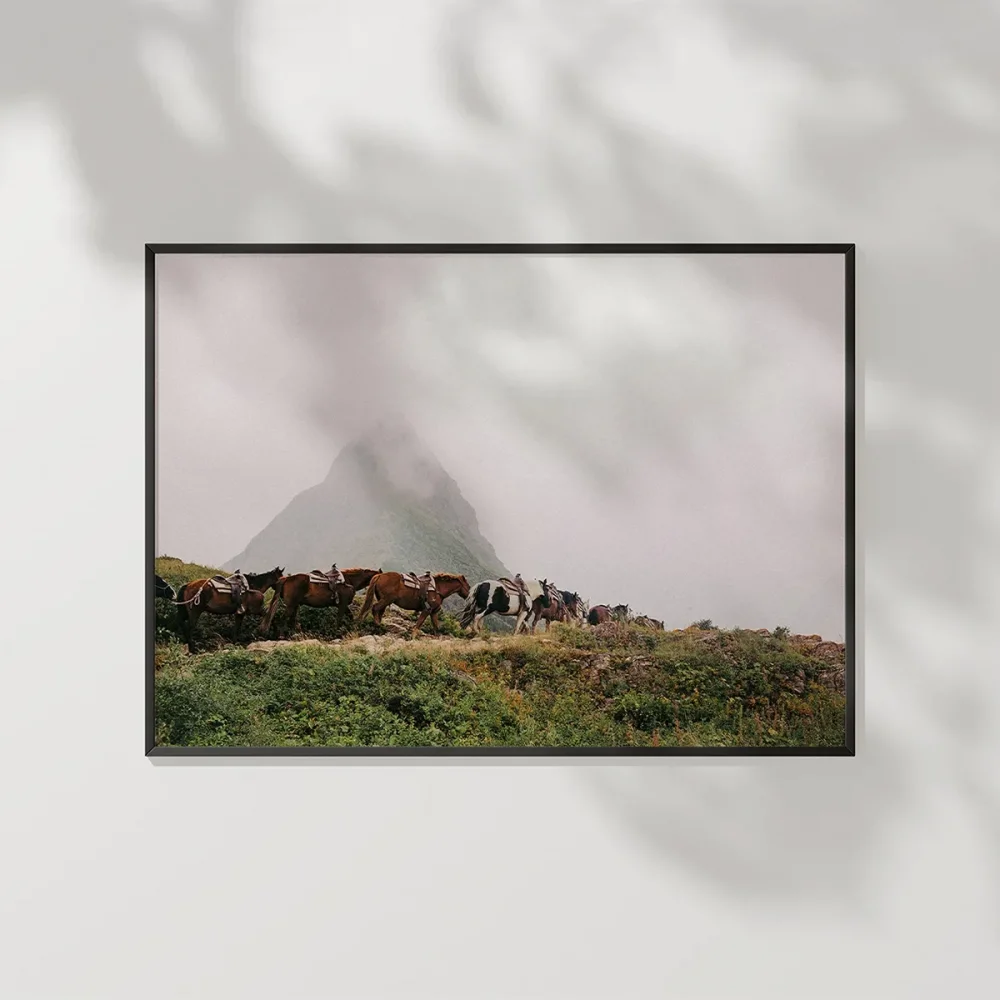 Dağlarda At Sürüsü Poster