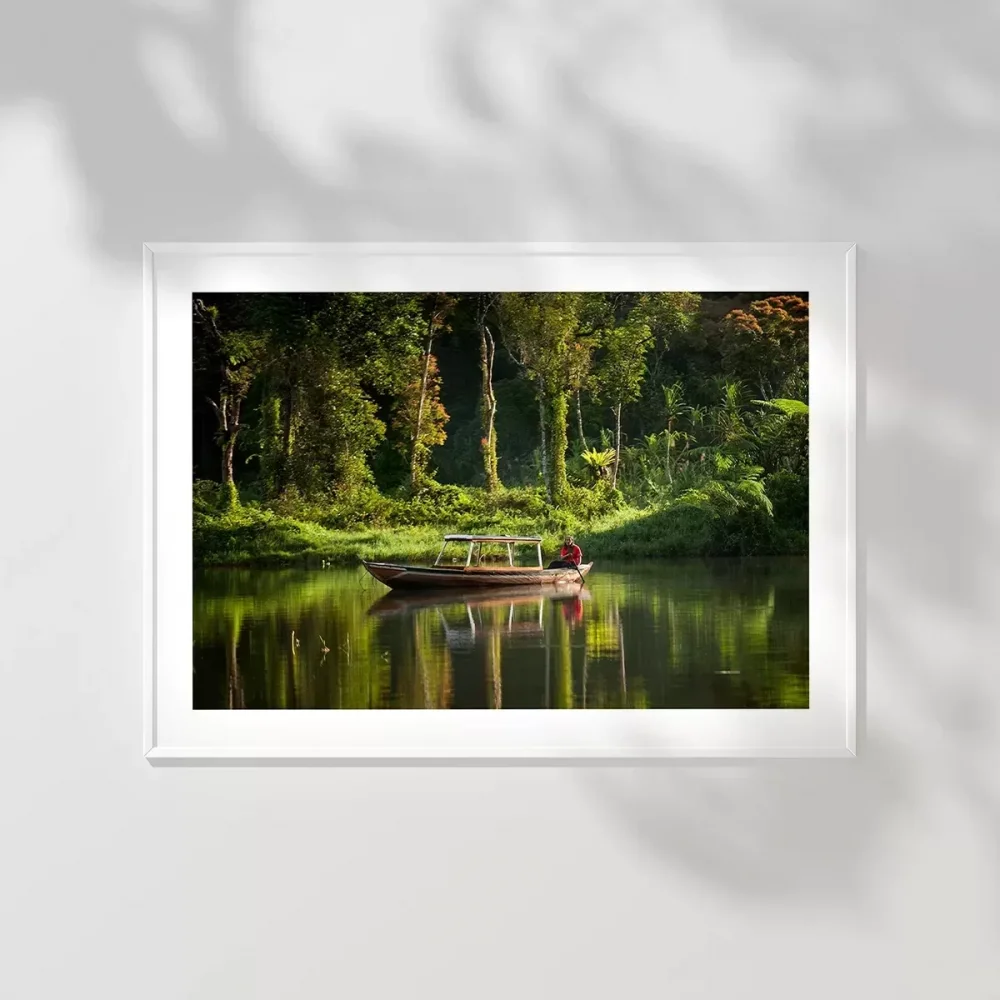 Huzurlu Nehir Gezisi Poster