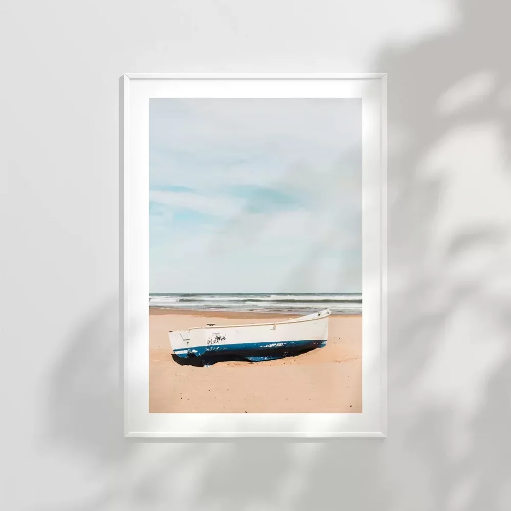 Kumsaldaki Kayık Poster