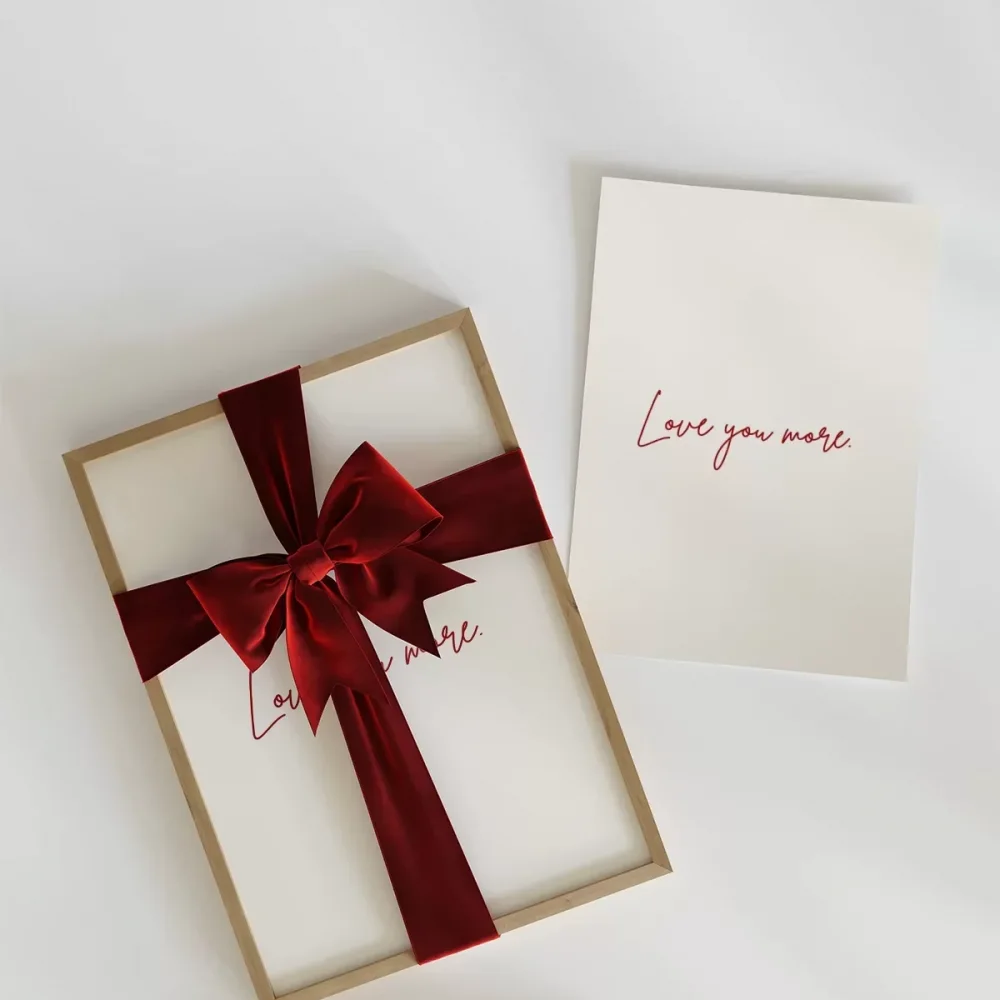 Love You More Minimal El Yazısı Poste