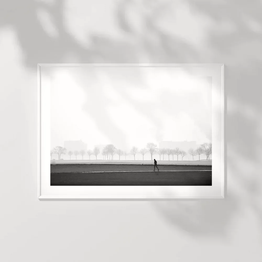 Ufukta Yalnız Poster