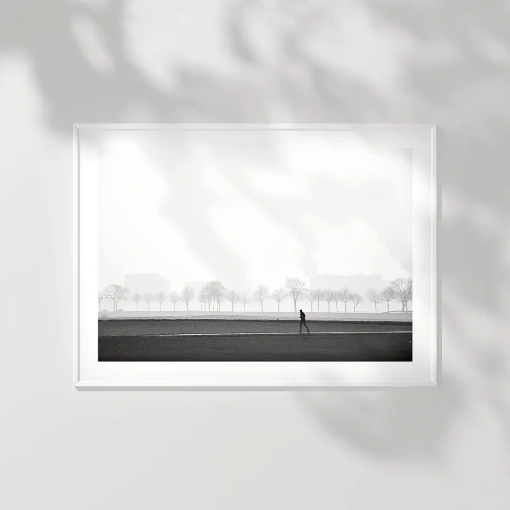 Ufukta Yalnız Poster