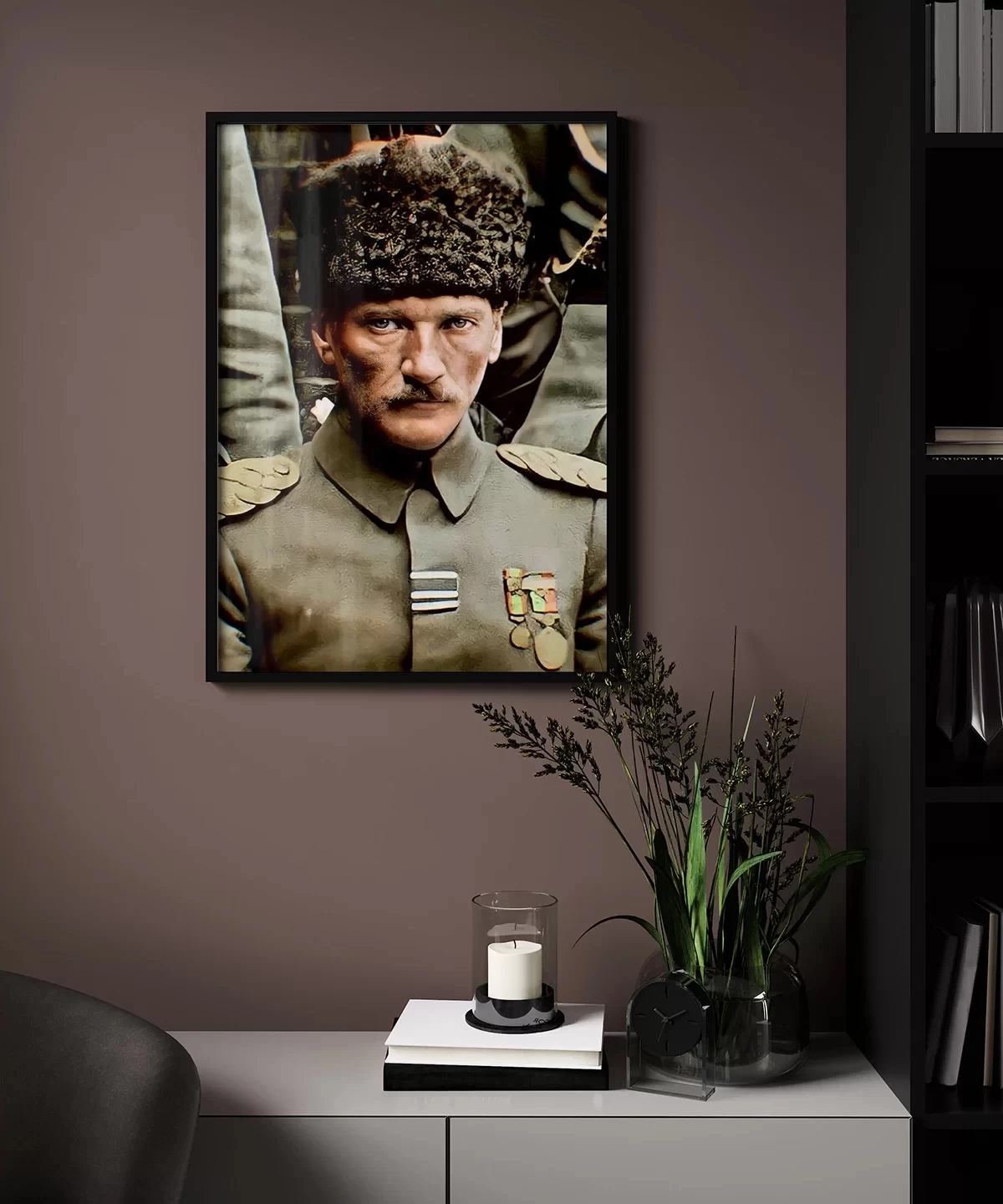 Çerçevesiz Poster Cephedeki Lider