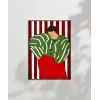 Kırmızı Çizgilerde Yeşil Kadın Poster
