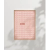 Pembe Zemin Üzerinde Kalpler ve Çarpılar Desenli Poster