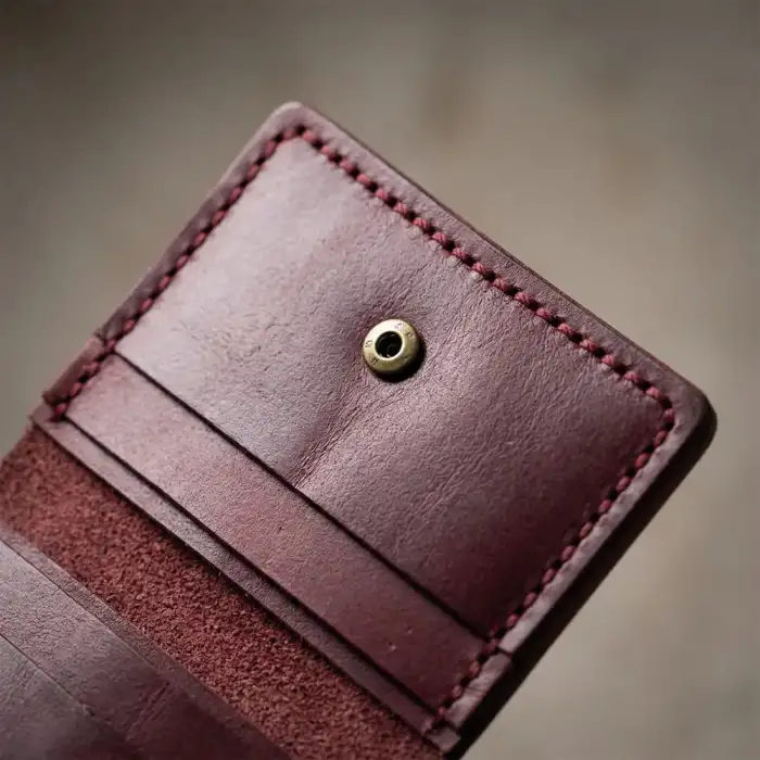 Minimal Hakiki Deri Kartlık Cüzdan Bordo