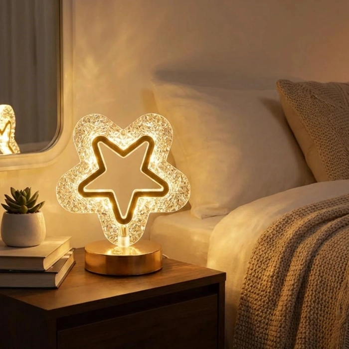 İçi Boş Yıldız Şeklinde Kristal LED Masa Lambası – Dokunmatik, 3 Renk Işık Modlu, Şarjlı Mini Dekoratif Gece Lambası