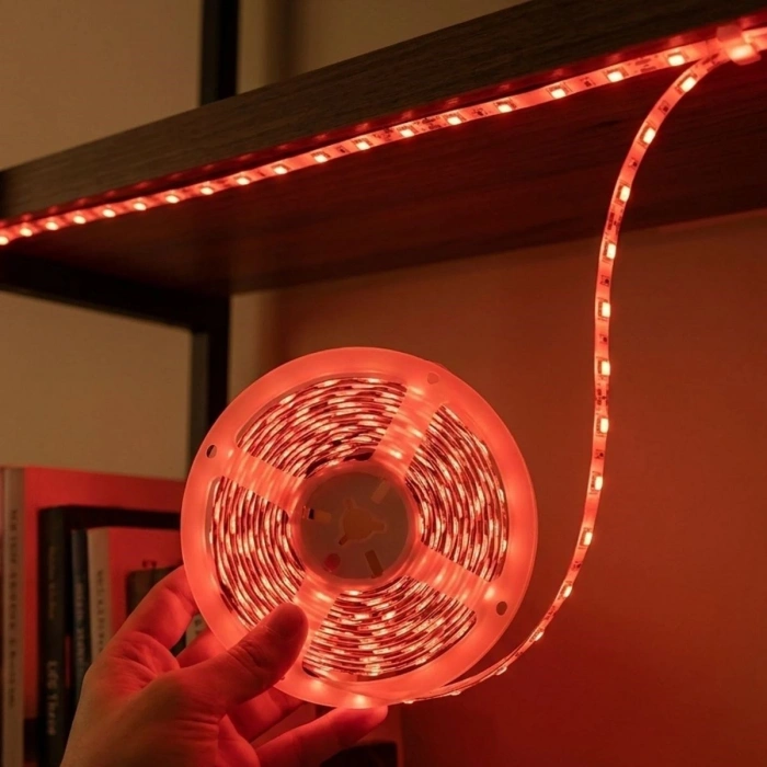 Kırmızı LED Şerit 5m – 60 LED/m 12V 14.4W Güçlü 3 Çipli Işık Şerit Led