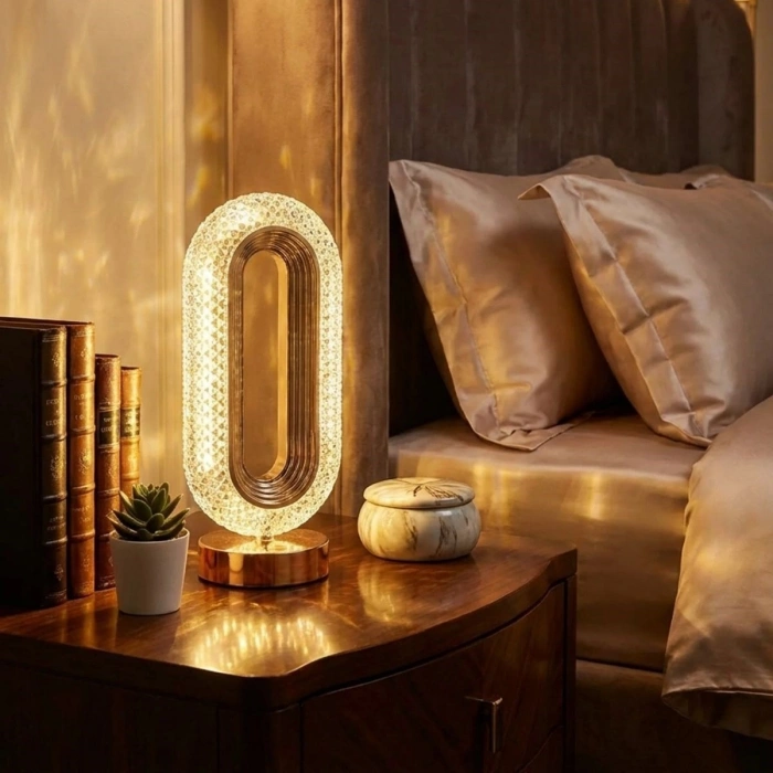 Oval Şeklinde Kristal LED Masa Lambası – Dokunmatik, 3 Renk Işık Modlu, Şarjlı Dekoratif Gece Lambası