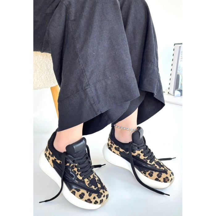 Mark Leopar Süet Bağcıklı Spor Ayakkabı