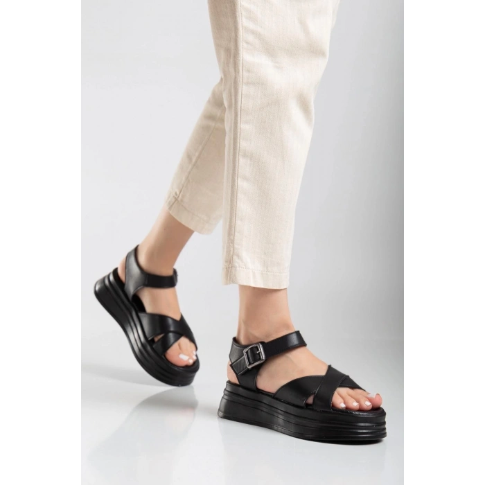 Sibna Siyah Cilt Kemerli Sandalet