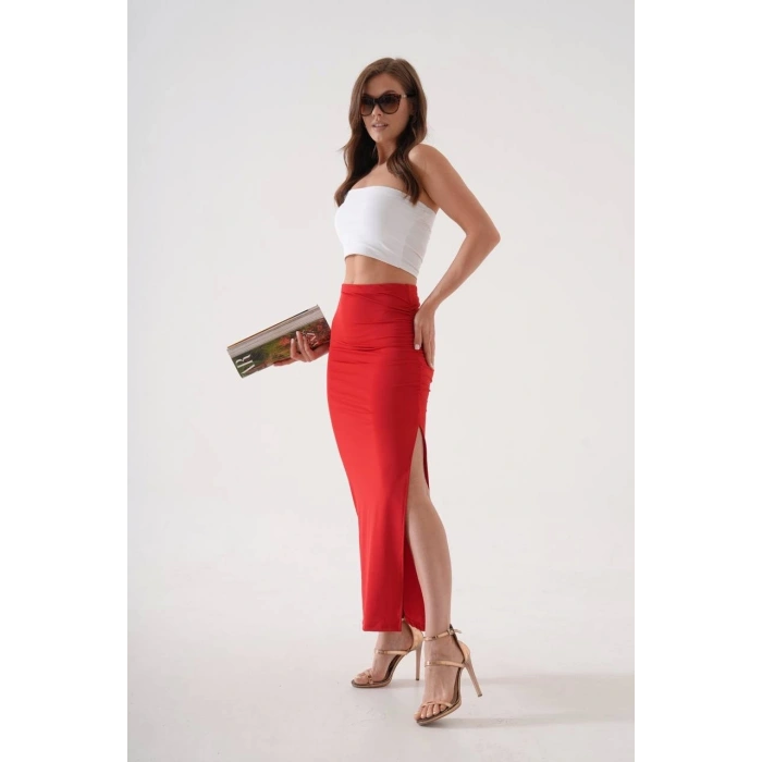 Uzun yırtmaçlı ince kumaş etek kırmızı