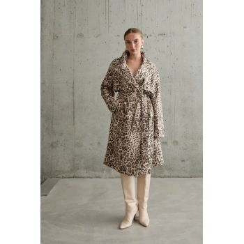 Leopar Ön Ve Arkası Pelerinli Kaban